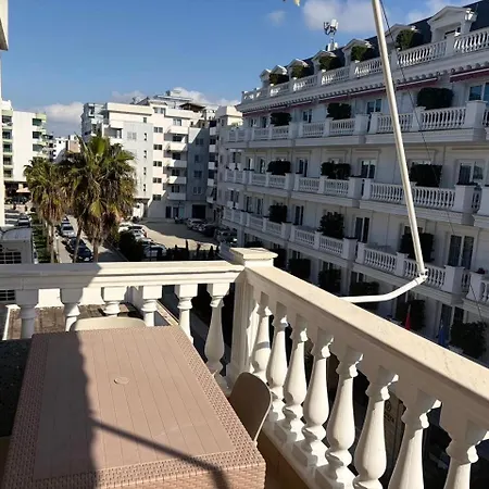 Sunny And Waves Appartement Golem (Tirana)